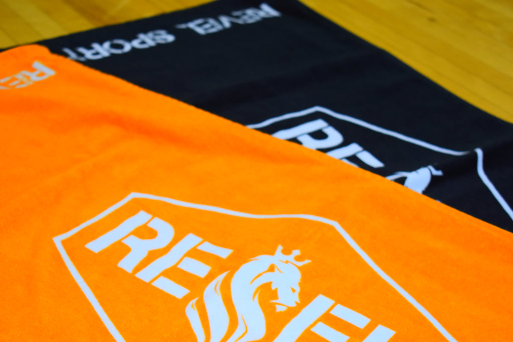 SPORTS TOWEL