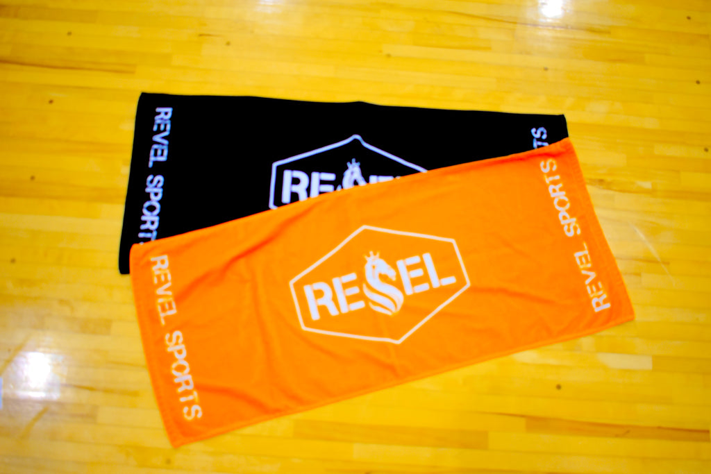 SPORTS TOWEL